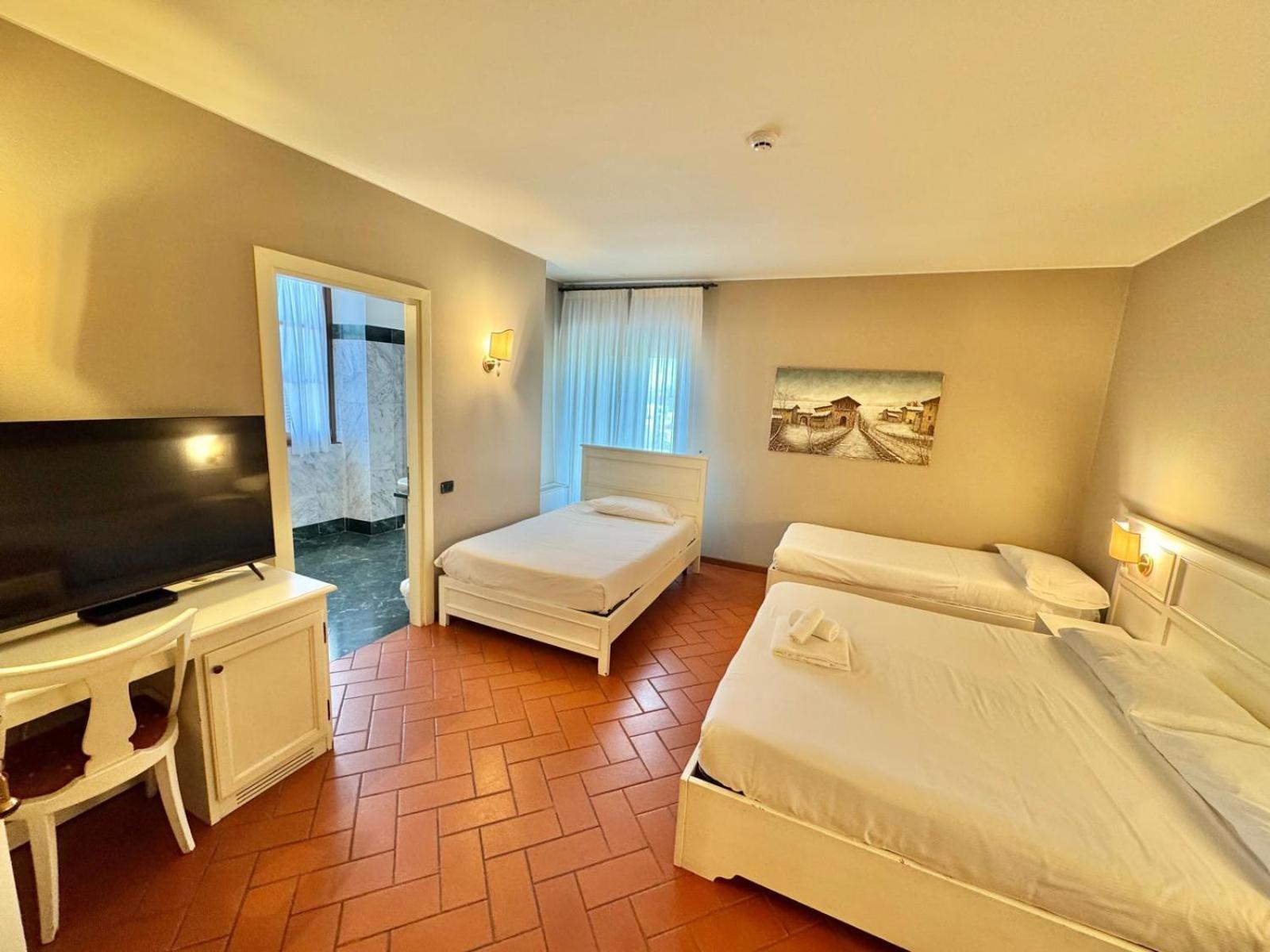 Hotel Il Gelso Pontevico Buitenkant foto